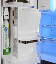 Samsung-RF31FMESBSR-soda-stream.jpg