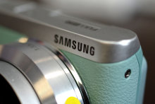 SAMSUNG-NX-MINI-LOGO.jpg