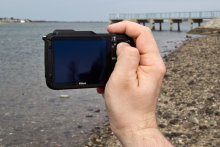 Nikon-coolpix-AW120-Review-design-5.jpg