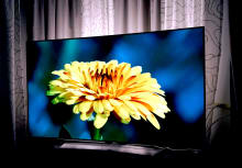 4K TV Big