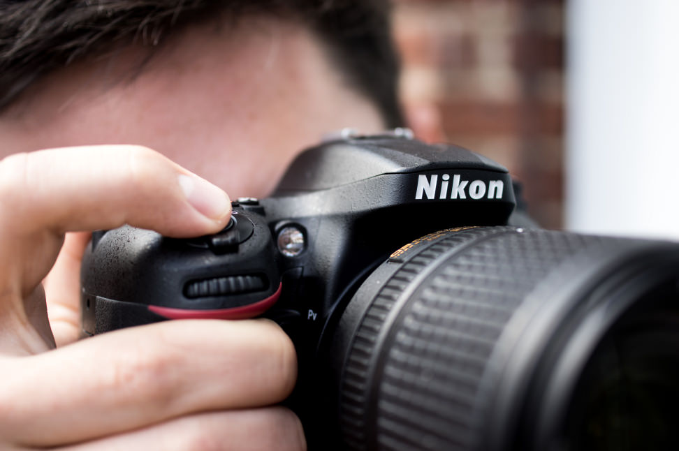 Nikon D7200 Logo