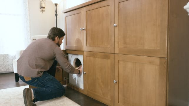 Threadrobe—Retrieving a clean outfit