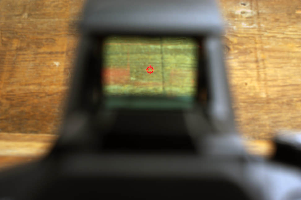 Olympus-SP-100EE-Review-Design-Sight.jpg