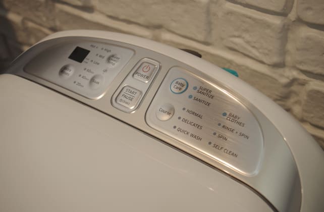 Samsung-BabyCare-3.jpg
