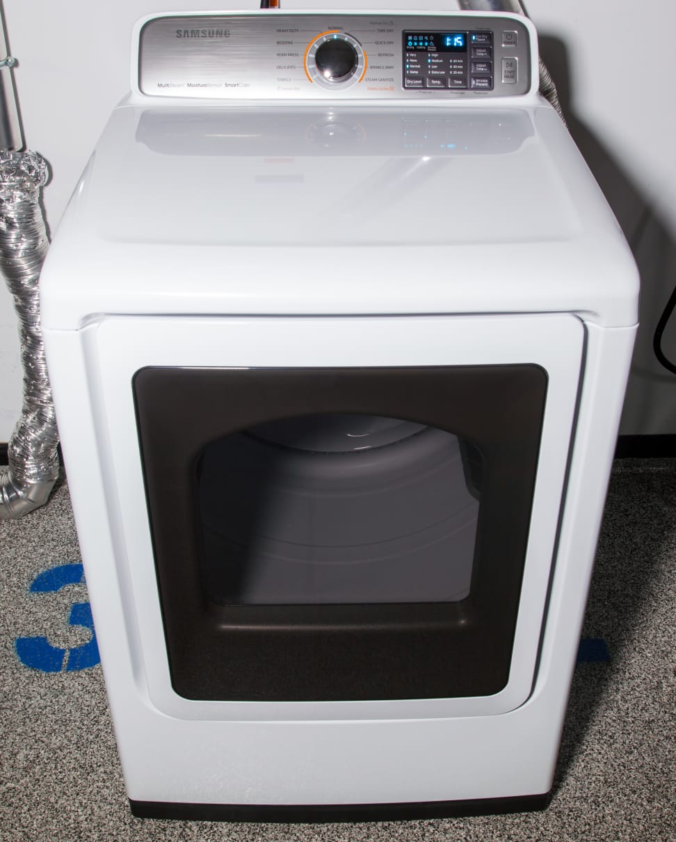 Samsung-DVE50M7450W-in-lab