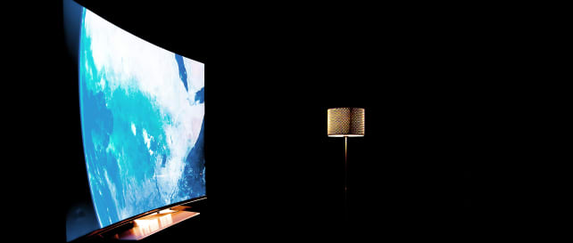 Samsung-HU9000-hero-5_edited-4.jpg