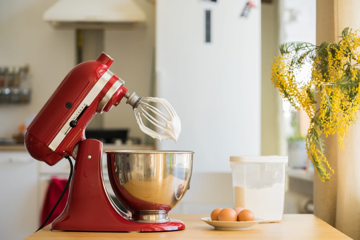 All The Different Types Of KitchenAid Stand Mixers And Which One