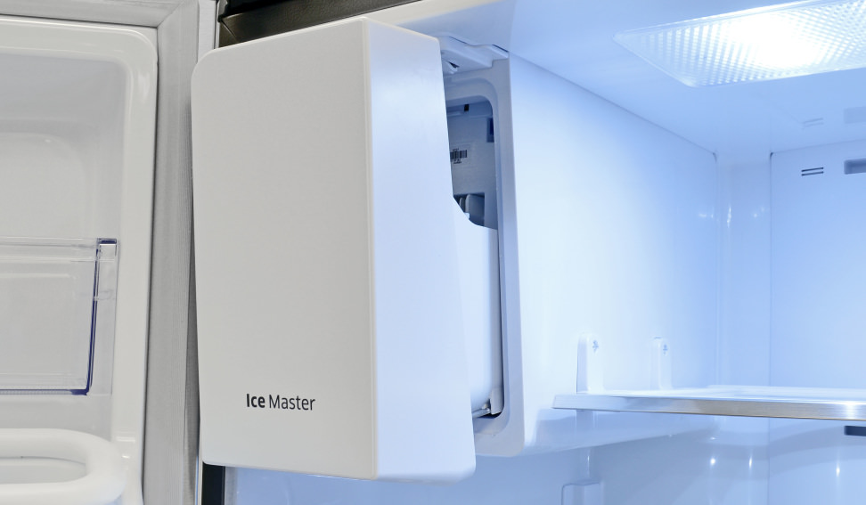 Samsung RF23J9011SR Icemaker