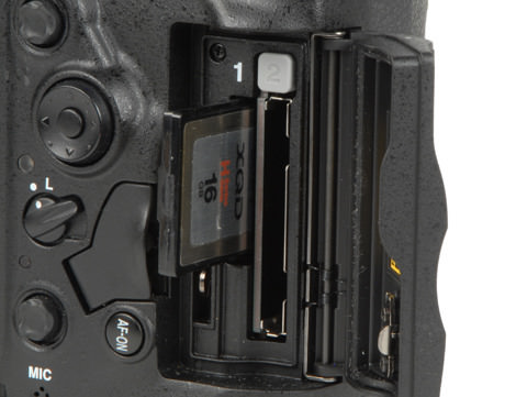 NIKON-D4-REVIEW-MEDIA.jpg