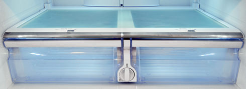 Samsung-RF31FMESBSR-crisper-drawer.jpg
