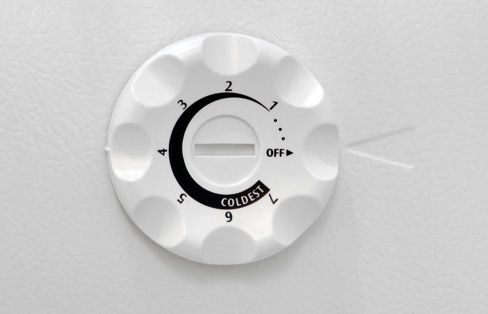 Frigidaire FFFH17F2QW Controls
