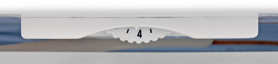 Danby DUF408WE Controls