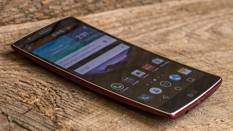 lg-g-flex-2-review-design-curve.jpg