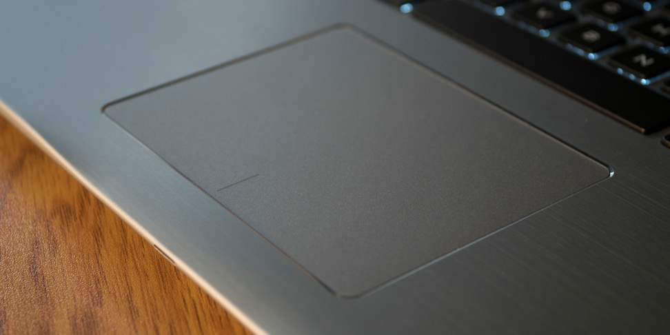 Dell Inspiron 15 7000 2-in-1 trackpad