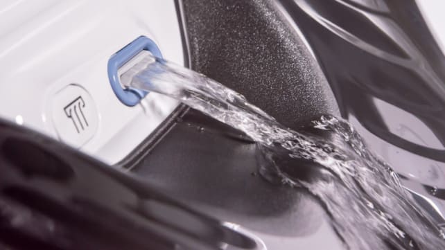 Water-added-to-tub