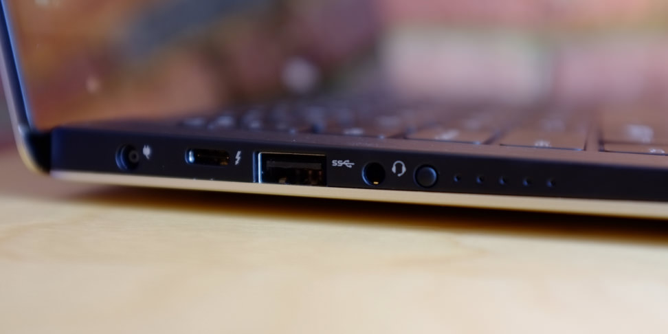 Dell XPS 13 (9350) Left Ports