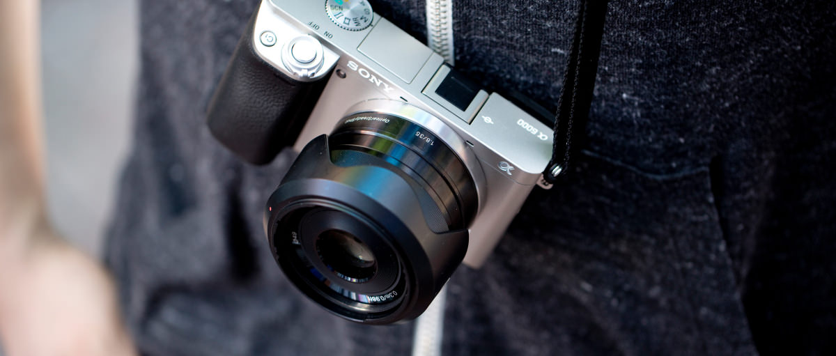 Sony E 35mm f/1.8 OSS Lens Review Lenses