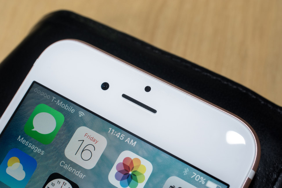 Apple iPhone 6s Front-Facing Camera