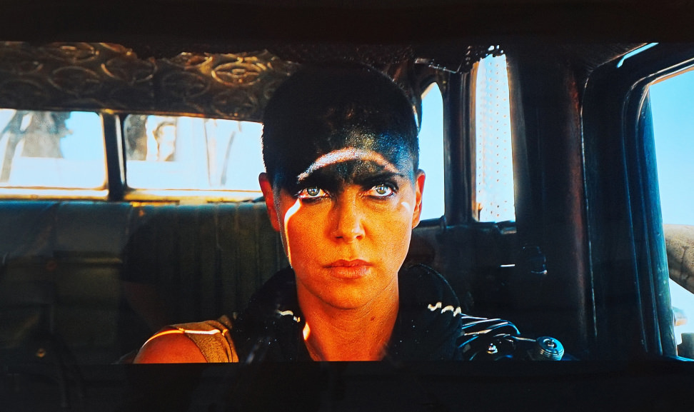 Samsung-JS9500-Mad-Max