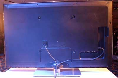 Samsung-8000_back.jpg