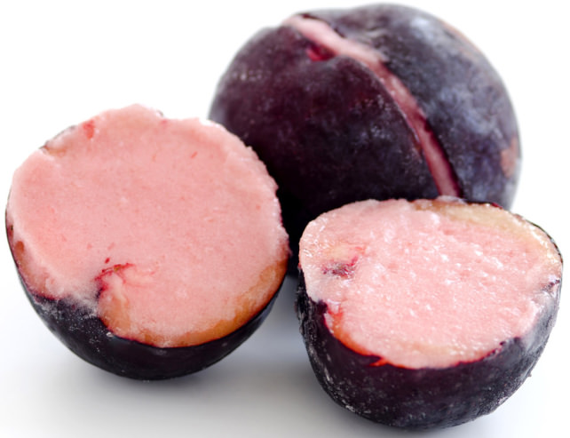 Divino Black Diamond Plum