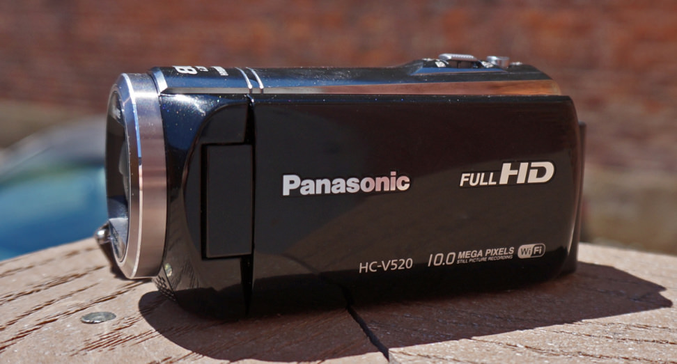 Panasonic-HC-V520-left3.jpg