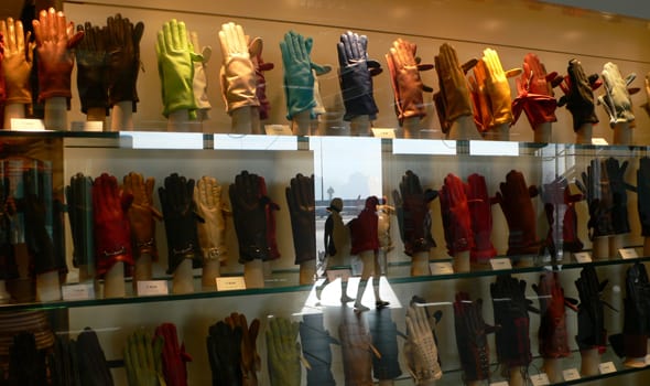 leather-gloves.jpg