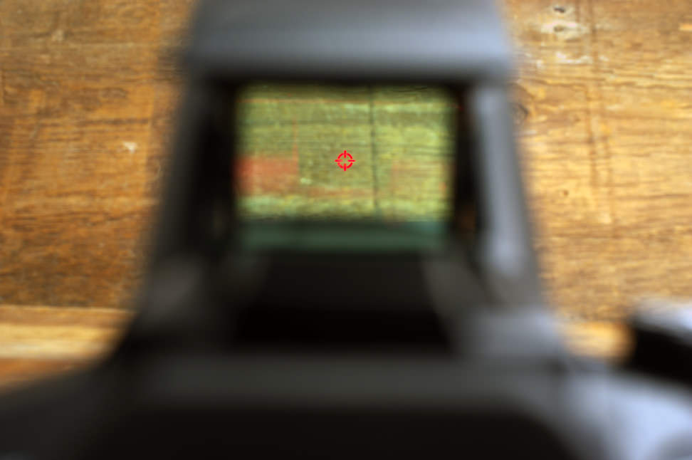 Olympus-SP-100EE-Review-Design-Sight.jpg