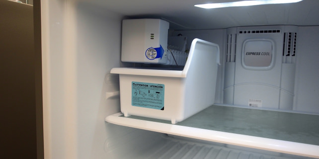 Top Freezer Ice Maker