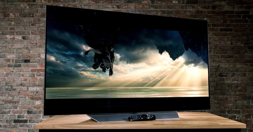 LG C7 Hero